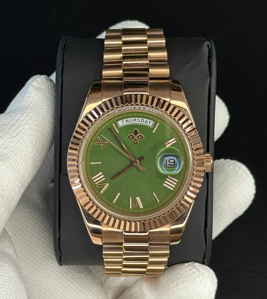 Emerald Rose Gold Roman